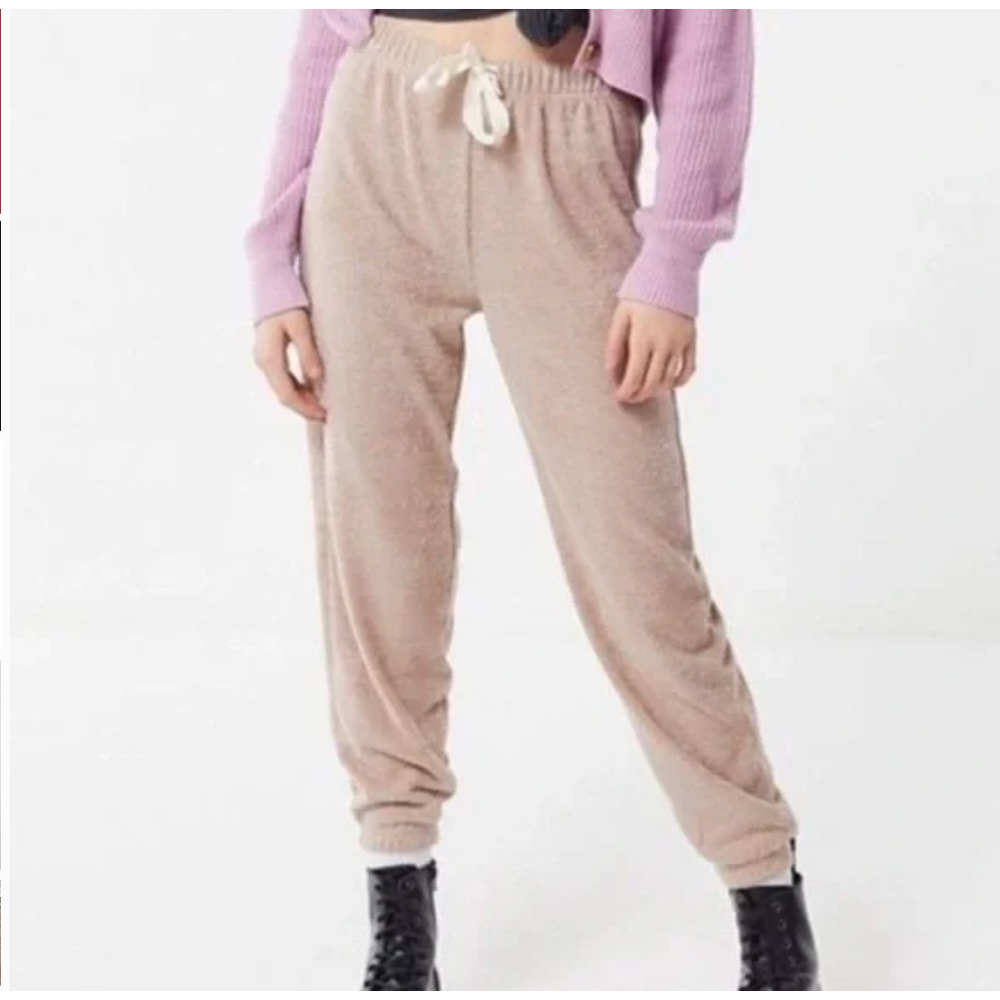 UO Out From Under Joggers Tan Soft Cozy Lounge Pull On Sweatpants Sm